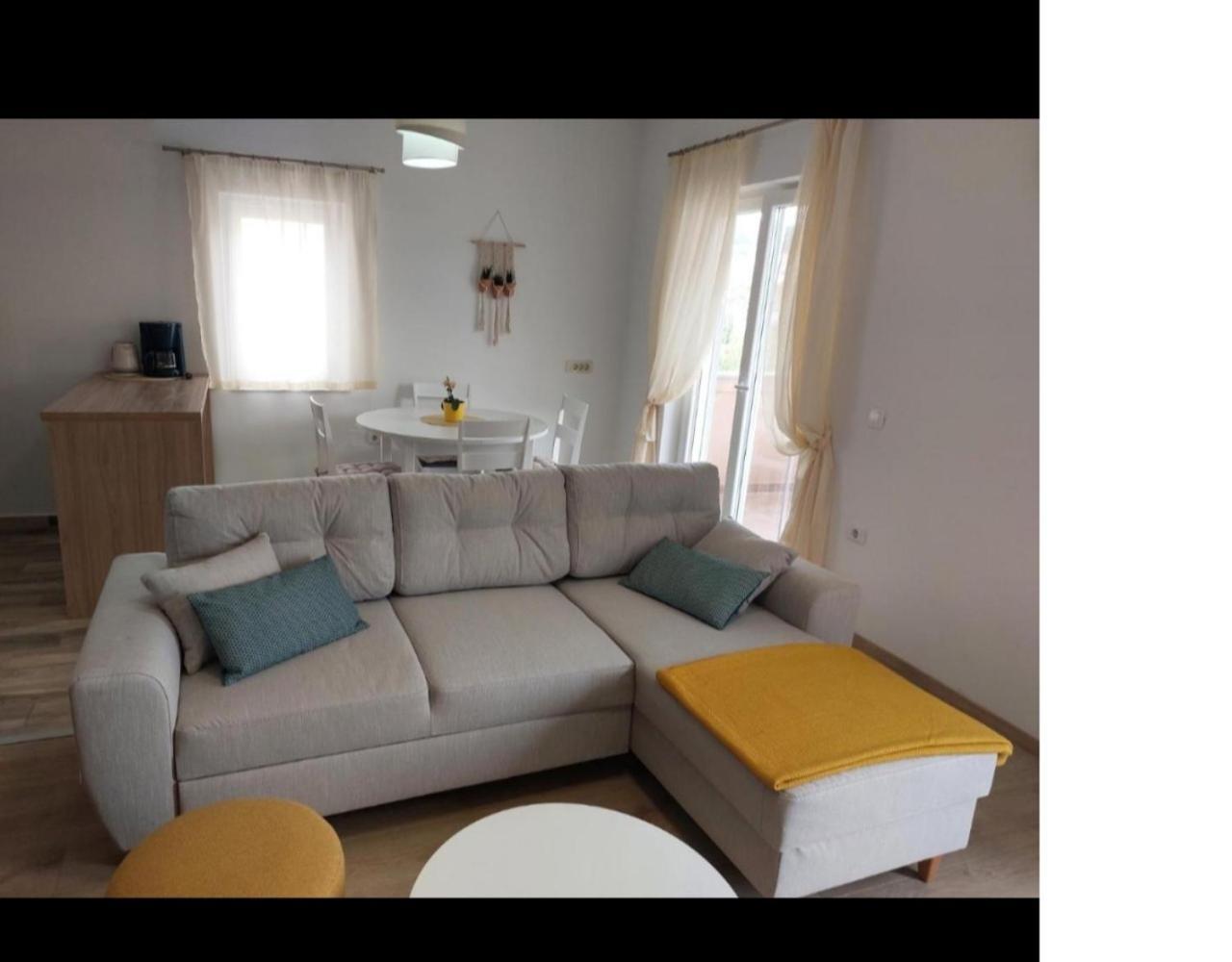 Apartments Ivanovski Rab Town Eksteriør bilde